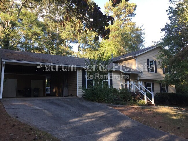 Building Photo - 9775 Loblolly Ln