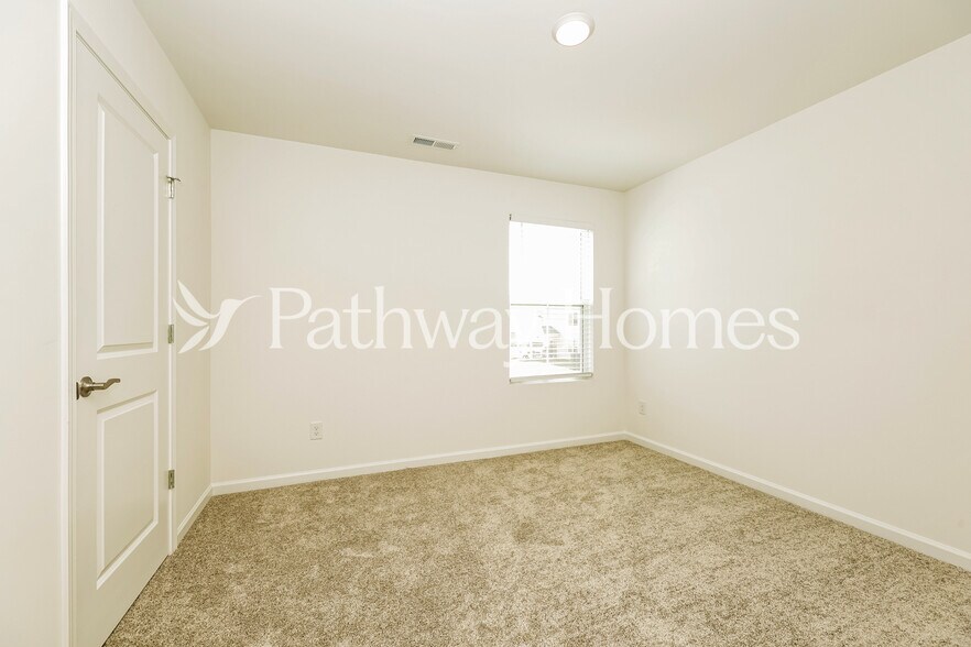 Building Photo - 3833 Kindler Ct