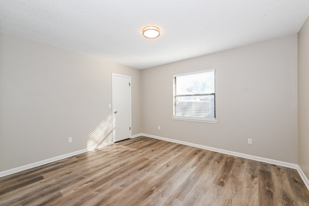 Building Photo - 8026 Fleur De Lis Dr