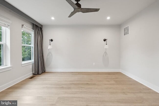 Building Photo - 3034 Declan Way