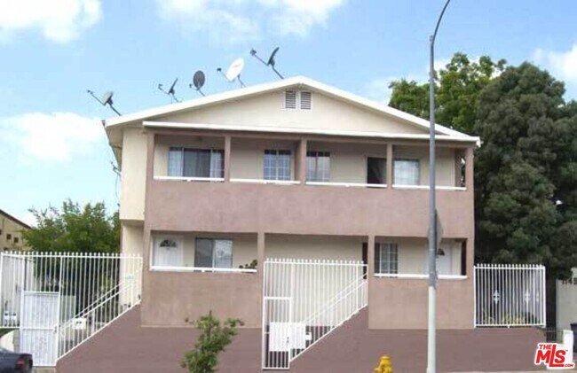 Primary Photo - 1143 N Virgil Ave