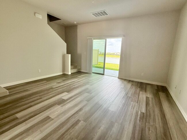 Building Photo - 12938 SW Forli Wy