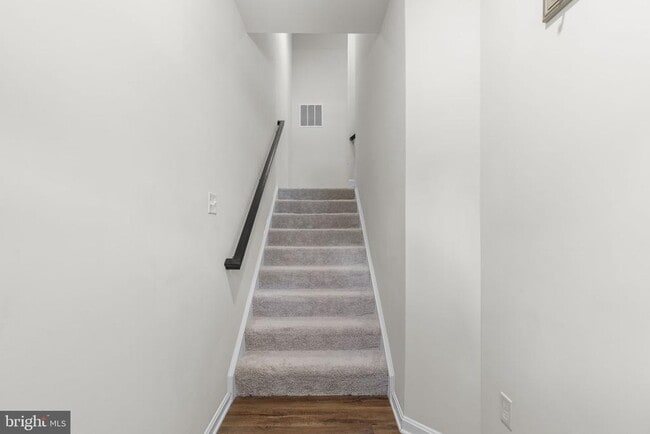 Building Photo - 7980 Patterson Wy