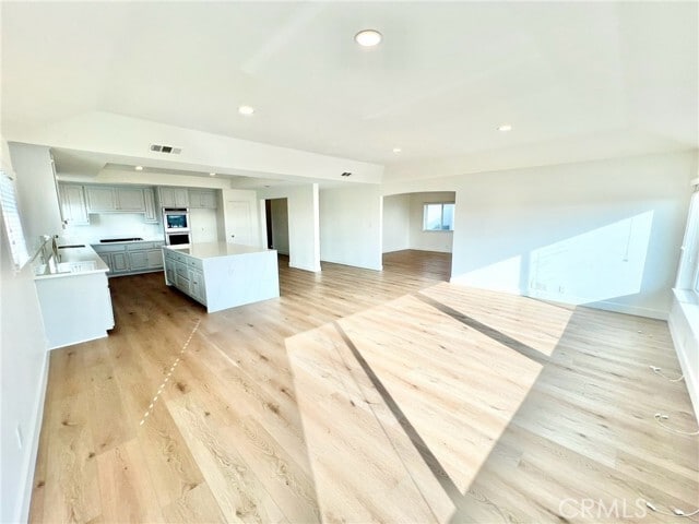 Building Photo - 301 Ocean Ave