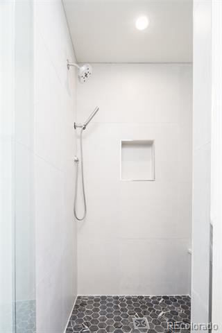 Building Photo - 267 S Jackson St