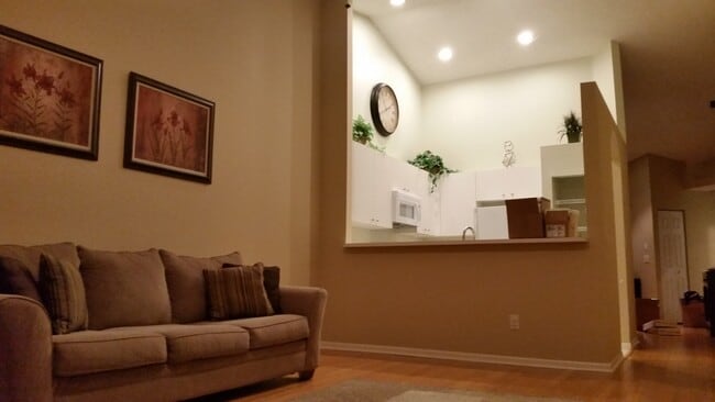 Building Photo - 350 E Coral Trace Cir