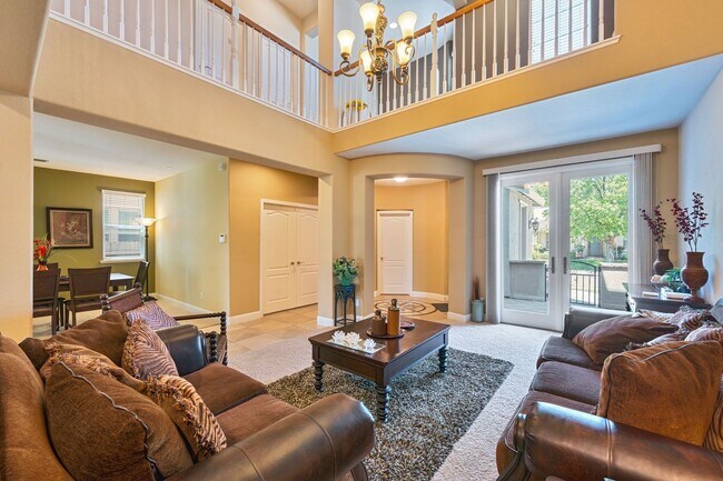 Building Photo - 9952 Spring View Way