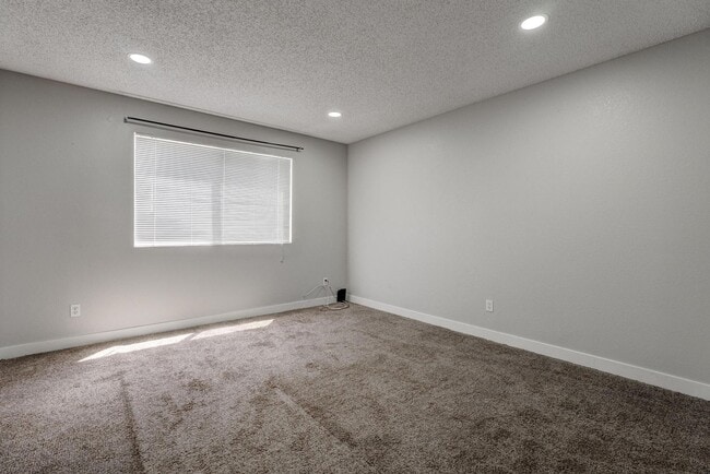 Building Photo - 7905 Idledale Ct