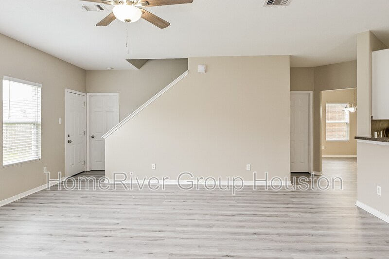 Building Photo - 1843 Macondray Dr