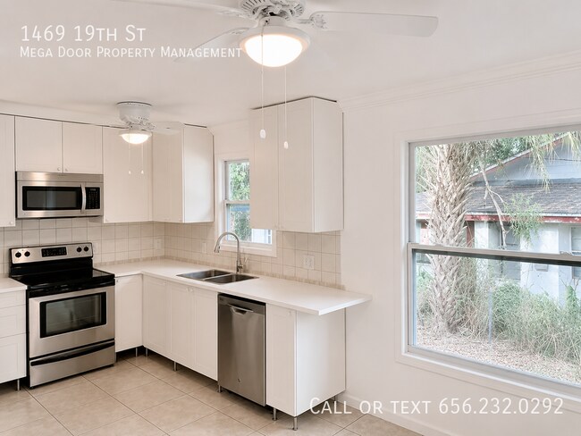 Building Photo - 1469 19th St