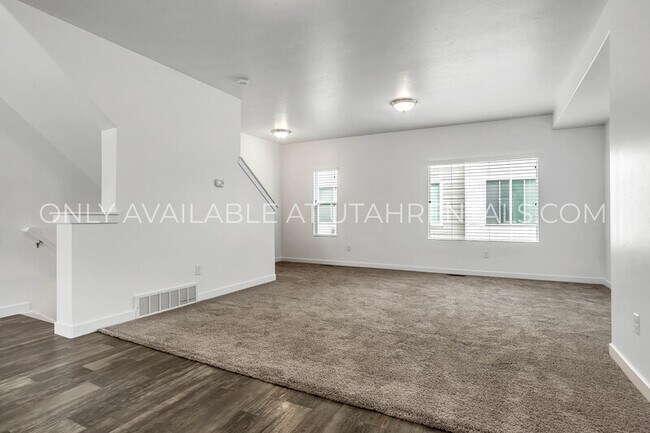 Building Photo - 14760 S Rising Star Ln