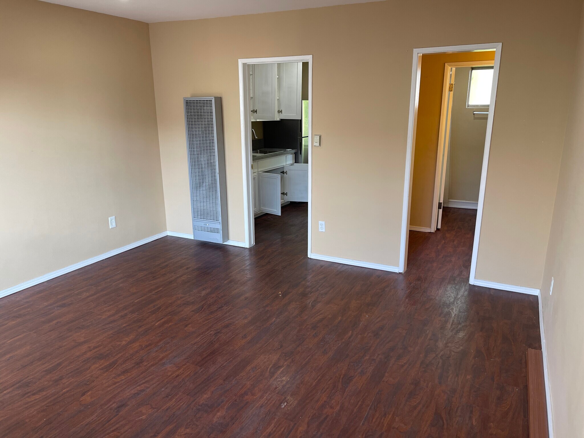 Building Photo - 1941 Wilcox Ave