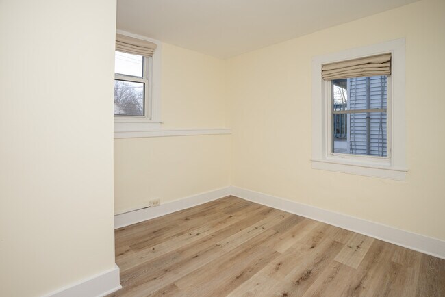 Bedroom 2 - 89 Park St