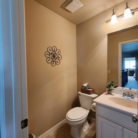 Building Photo - 10082 Drawbridge Dr