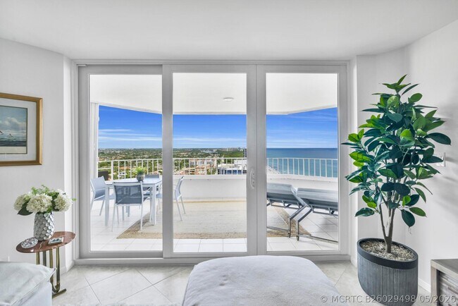 Building Photo - 500 S Ocean Blvd