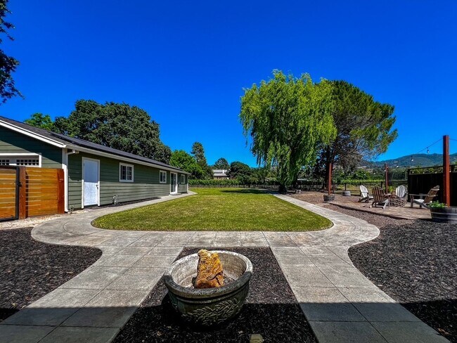 Building Photo - Wine Country Retreat with Guest Cottage & Vineyard Views
