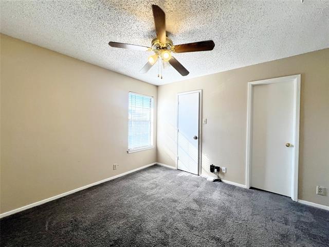 Building Photo - 929 W Hickory St