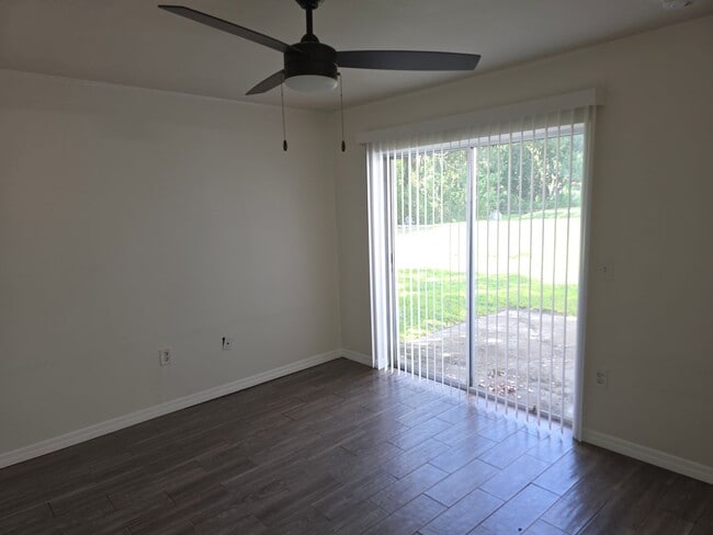 Building Photo - 4 Bed 2 Bath Home Near Baldwin & Winter Park