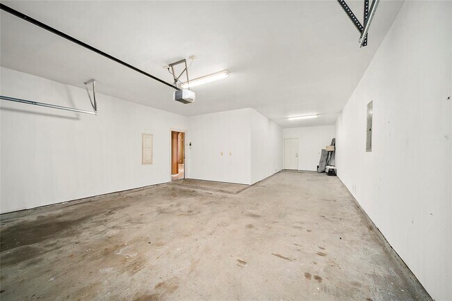 Building Photo - 4603 Chaperel Dr