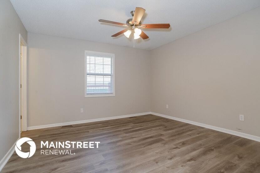 Building Photo - 1222 SW Windcrest Ct