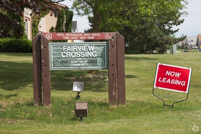 Building Photo - FAIRVIEW CROSSING APARTMENTS