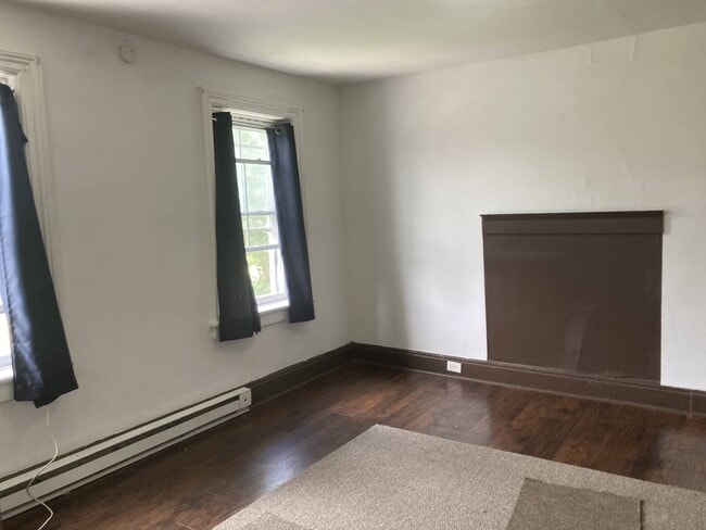 Building Photo - 538 2nd St