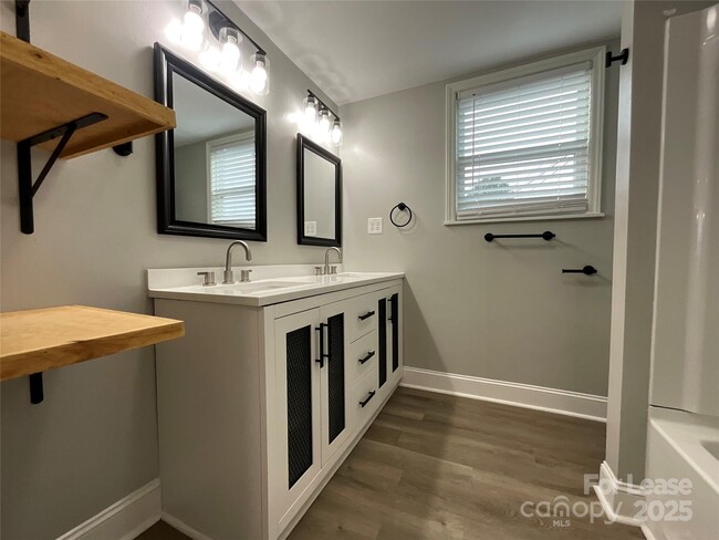 Building Photo - 53 Rex Ave