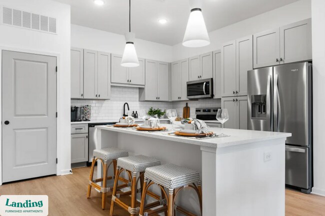 Building Photo - 100 Wilton Cir