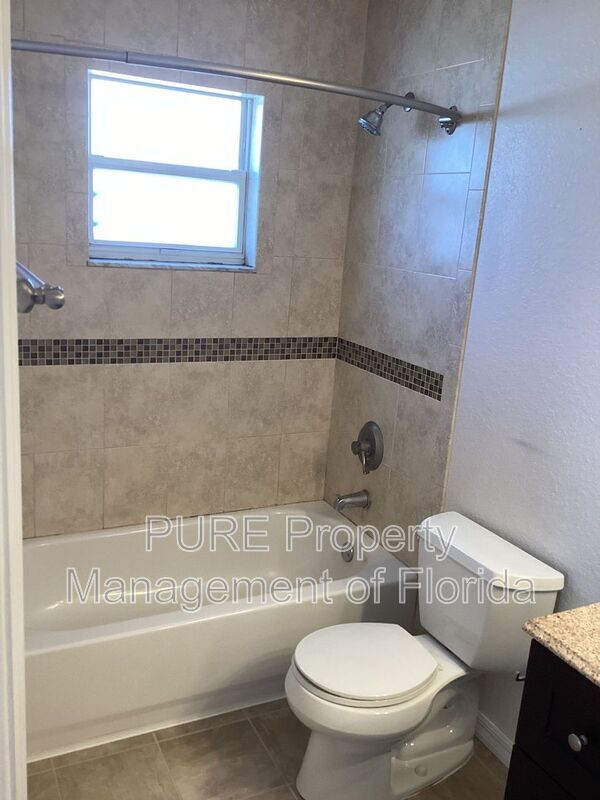 Building Photo - 461 Marion Oaks Blvd