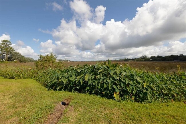 Building Photo - 310 Brockinton Marsh