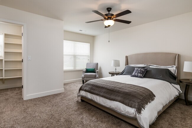 Building Photo - 19521 Mulberry Ln