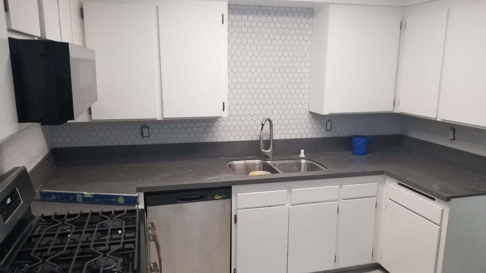 Kitchen - 2502 Manhattan Beach Blvd