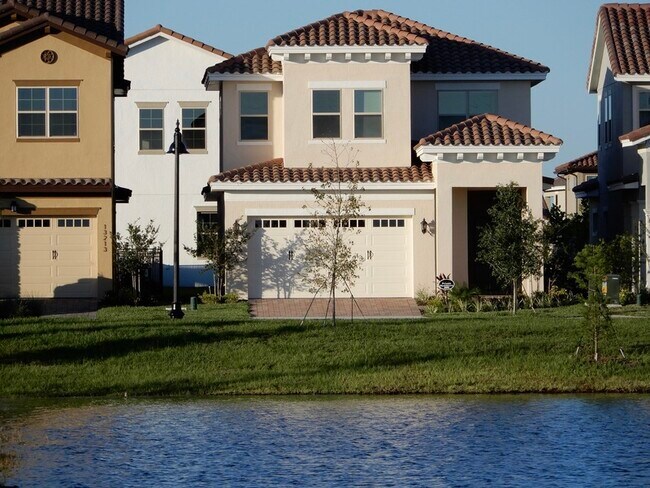 Building Photo - 13219 Oakenshaw Ln