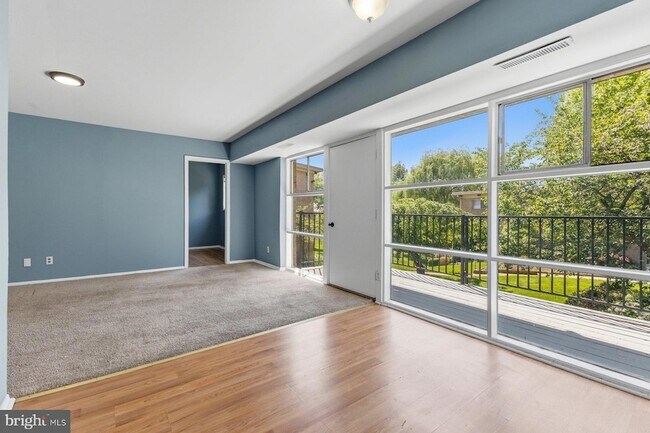 Building Photo - 4903 Americana Dr