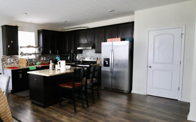 Building Photo - 216 Old Bay Dr