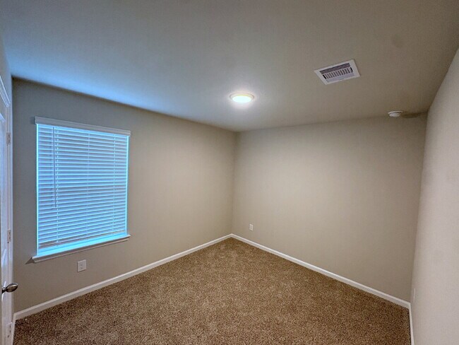 Building Photo - Brand New 3 Bedroom, 2 Bath