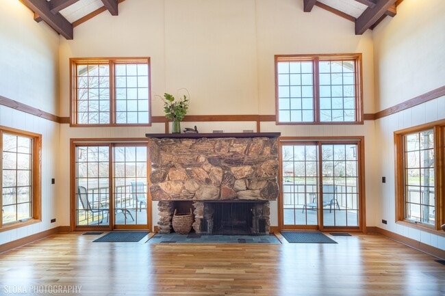 Building Photo - 2712 Ridge Ave