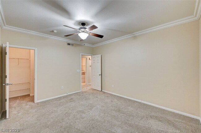 Building Photo - 7701 W Robindale Rd