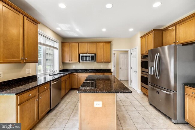 Building Photo - 9401 Old Settle Ct