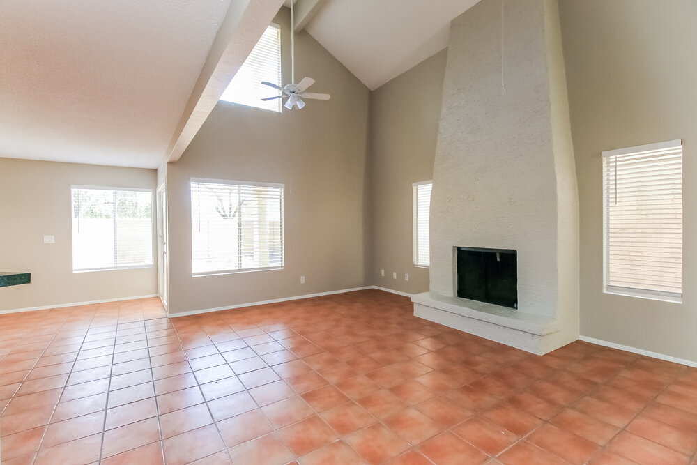 Building Photo - 3440 E Southern Ave