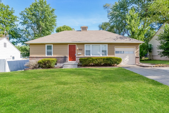 Primary Photo - 3620 NE 53 Terrace