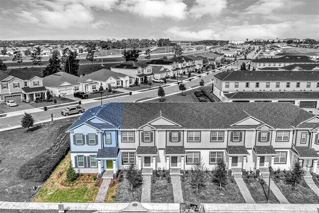 Building Photo - 518 Lady Palm St