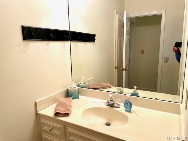 Building Photo - 8136 Greyfield Dr