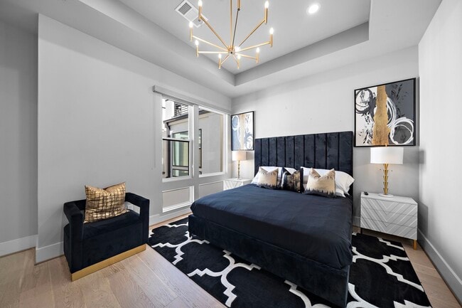 Building Photo - 3513 Hutchins St