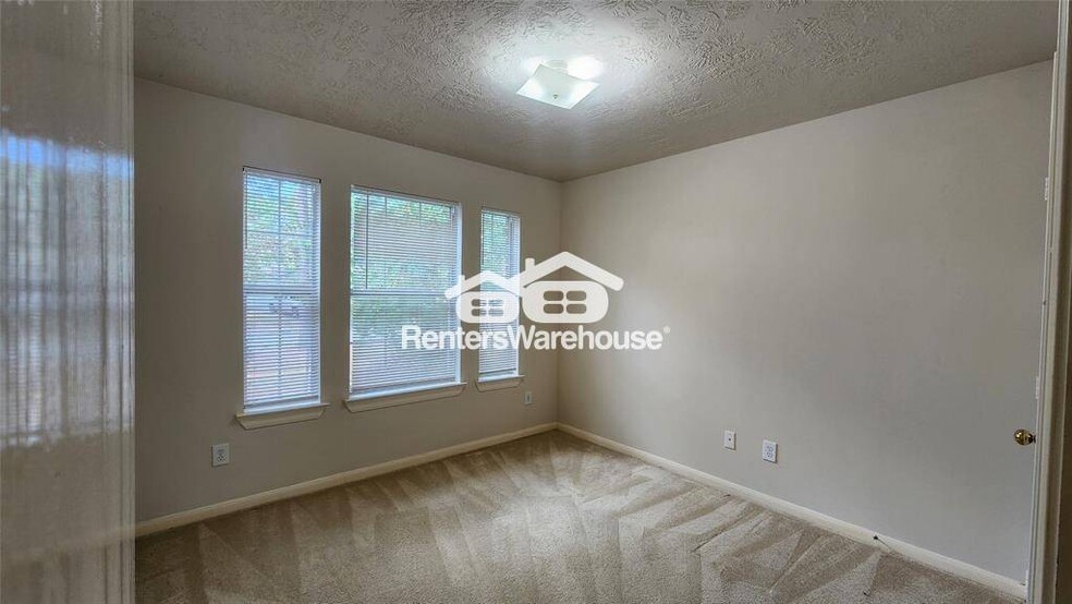 Building Photo - 17022 Pelorus Way