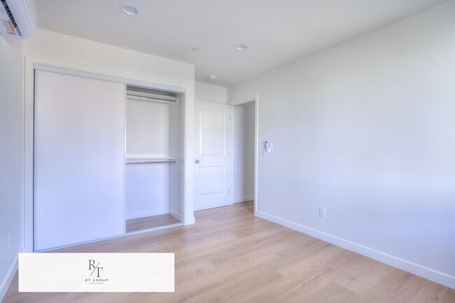 Building Photo - 2 Bed | 2 Bath | Alhambra School District