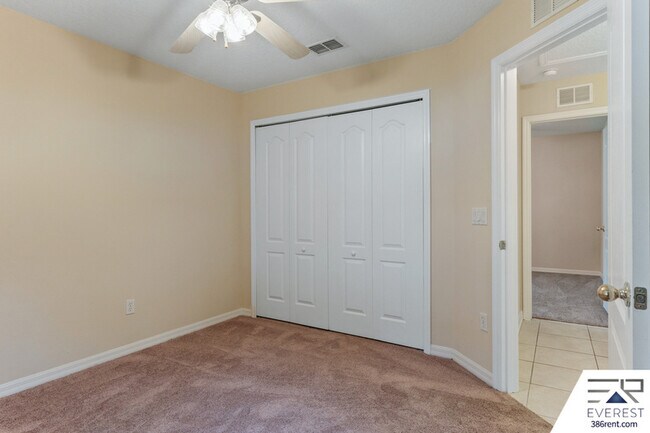 Building Photo - 13 Zinnia Trail