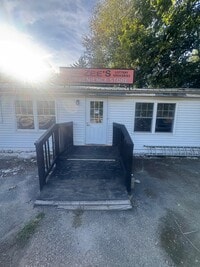 Building Photo - 374 NH-125