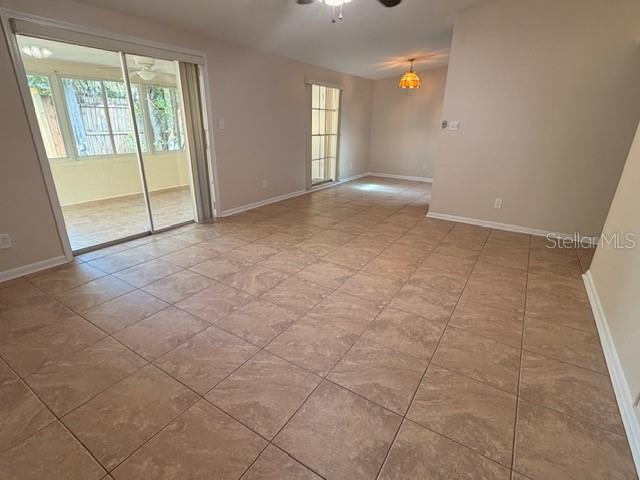 Building Photo - 250 Cedarwood Dr
