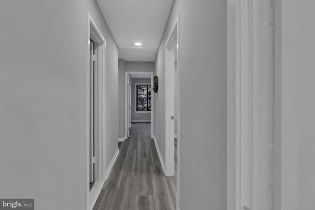 Building Photo - 10422 Woodbury Woods Ct
